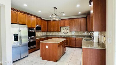 1634 W Pelican Ct in Chandler, AZ - Building Photo - Building Photo