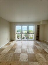 5703 SW 72nd St in Miami, FL - Building Photo - Building Photo