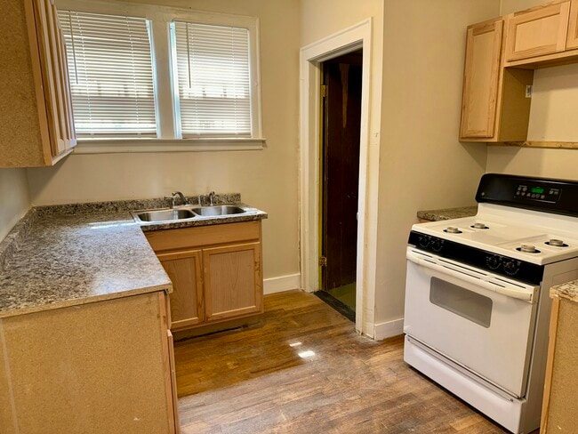 2681 Pasadena St in Detroit, MI - Building Photo - Building Photo