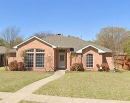 1212 Harvard Ln in Allen, TX - Building Photo
