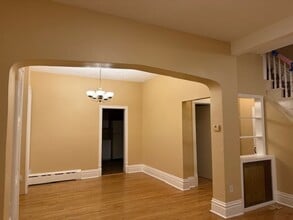 71 Park Row in Elgin, IL - Building Photo - Building Photo