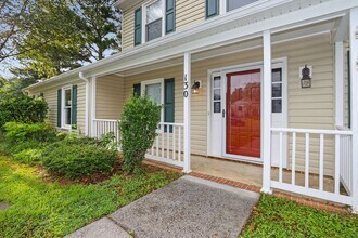 130 Camelot Crescent in Yorktown, VA - Building Photo - Building Photo