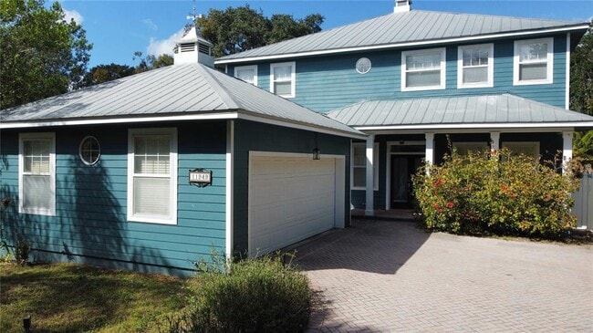 11949 Riverhills Dr in Tampa, FL - Building Photo - Building Photo