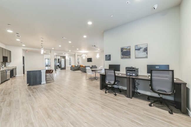 Villas at Echo East in San Antonio, TX - Foto de edificio - Building Photo