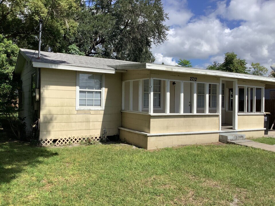 2712 Vermont Ave in Lakeland, FL - Building Photo