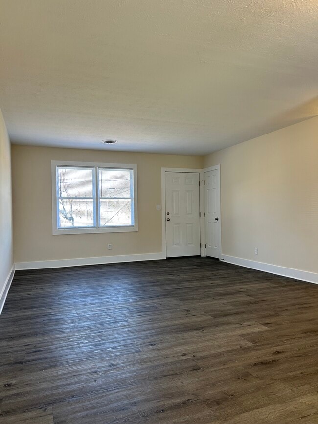 100 Holmes Dr, Unit A in Paducah, KY - Foto de edificio - Building Photo