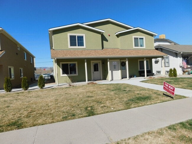 property at 1725 N 7th St