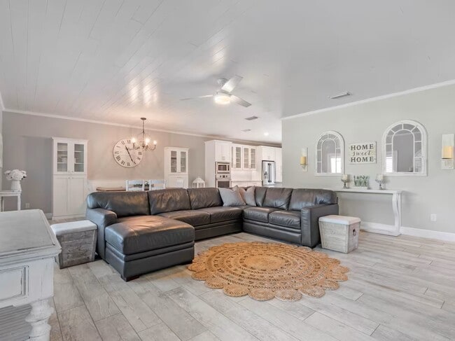 5660 Deer Path Ln in Sanford, FL - Building Photo - Building Photo