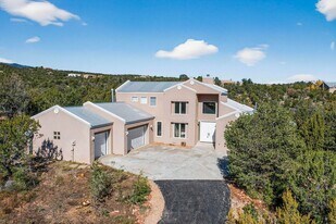 58 Kiva Pl in Sandia Park, NM - Building Photo