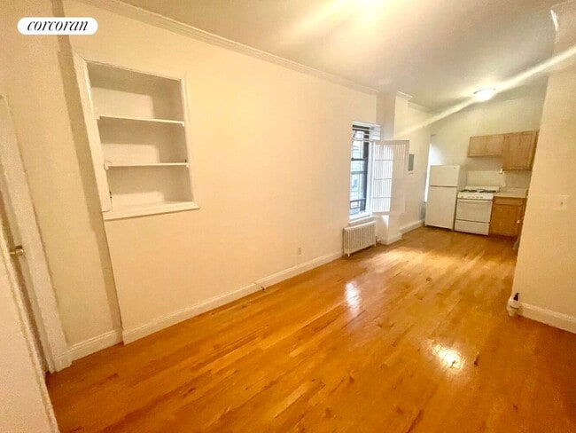 property at 612 W 137th St