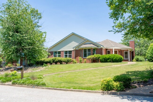 637 Homewood Dr in Auburn, AL - Building Photo - Building Photo