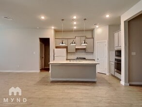 1606 Delafield Rd in San Antonio, TX - Foto de edificio - Building Photo