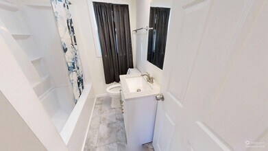 17 Marie Pkwy in Albany, NY - Building Photo - Building Photo