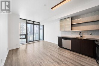 33 Lombard St in Toronto, ON - Building Photo - Building Photo