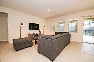 5277 Oakbourne Ave, Unit SI ID1263237P in Davenport, FL - Foto de edificio - Building Photo