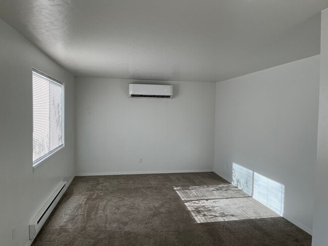 1442 W Sandalwood Dr in Meridian, ID - Building Photo - Building Photo