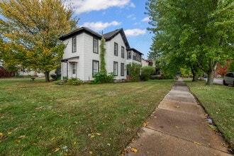 1017 N Holbrook St in Plymouth, MI - Building Photo - Building Photo