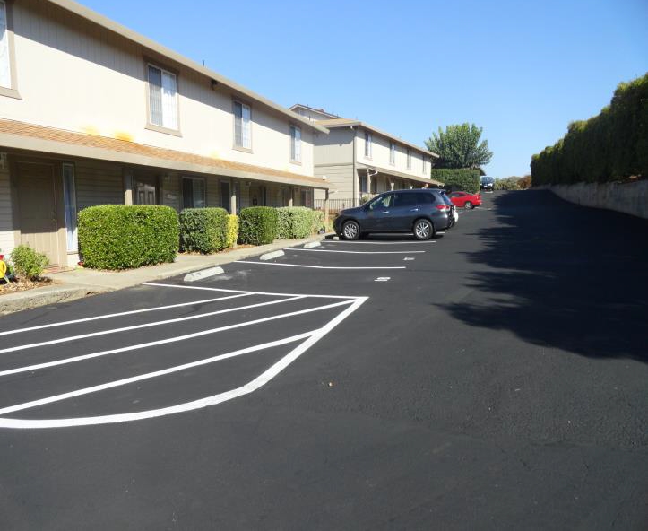 Golden Terrace Apartments in Cameron Park, CA - Building Photo