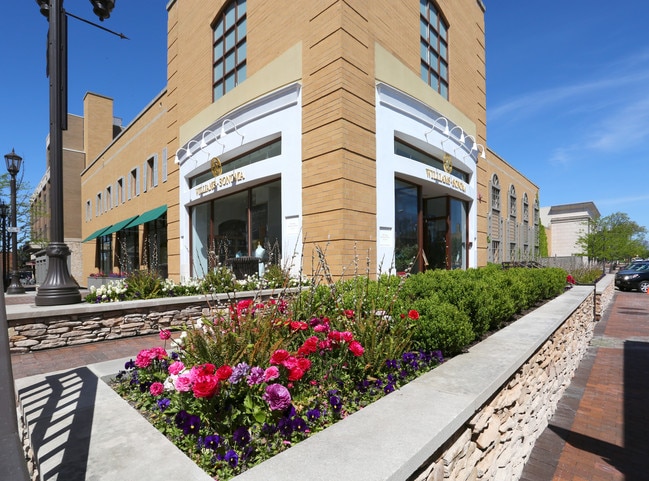Renaissance Place in Highland Park