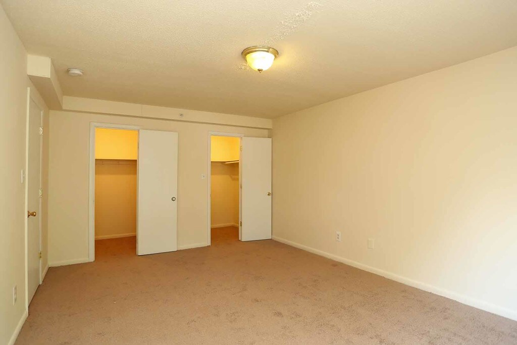 The Village at Chesapeake Washington, DC Apartments For Rent