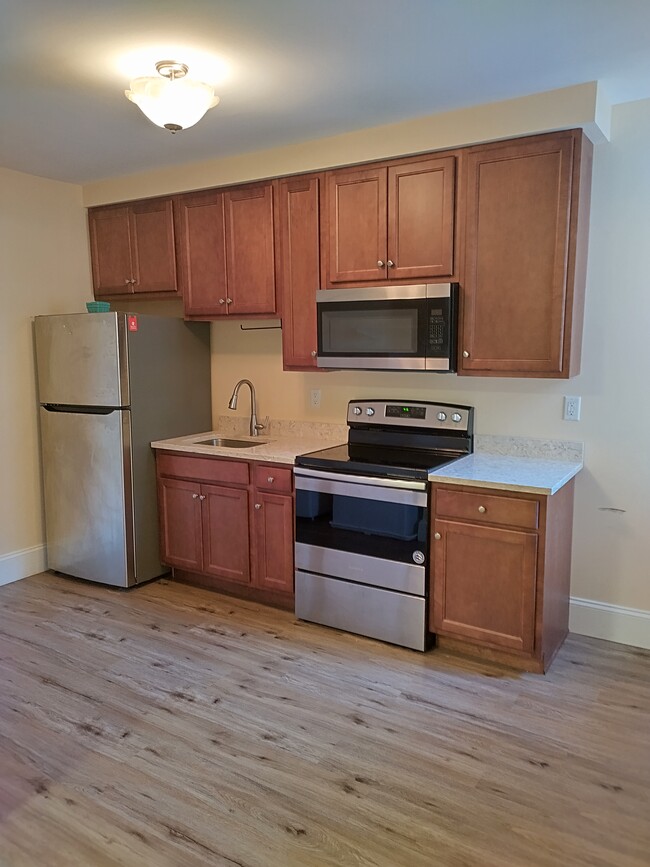 337 N Queen St, Unit 1 in Lancaster, PA - Building Photo - Building Photo