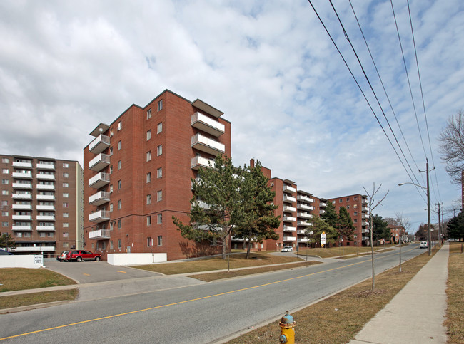 San Marino Apartments in Toronto, ON - Building Photo - Building Photo