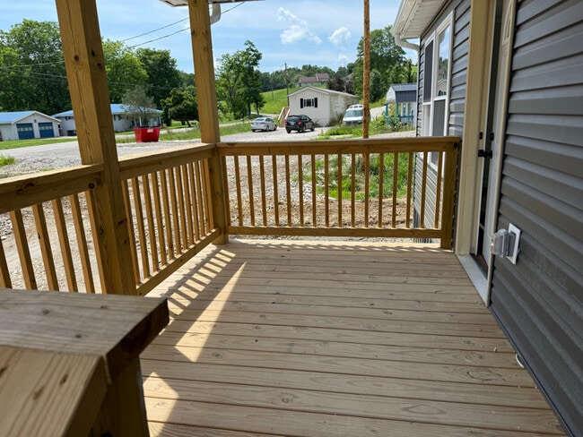 6517 Daniels Fork in Ashland, KY - Building Photo - Building Photo