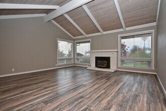 11448 Cresta Ln in Dublin, CA - Building Photo - Building Photo