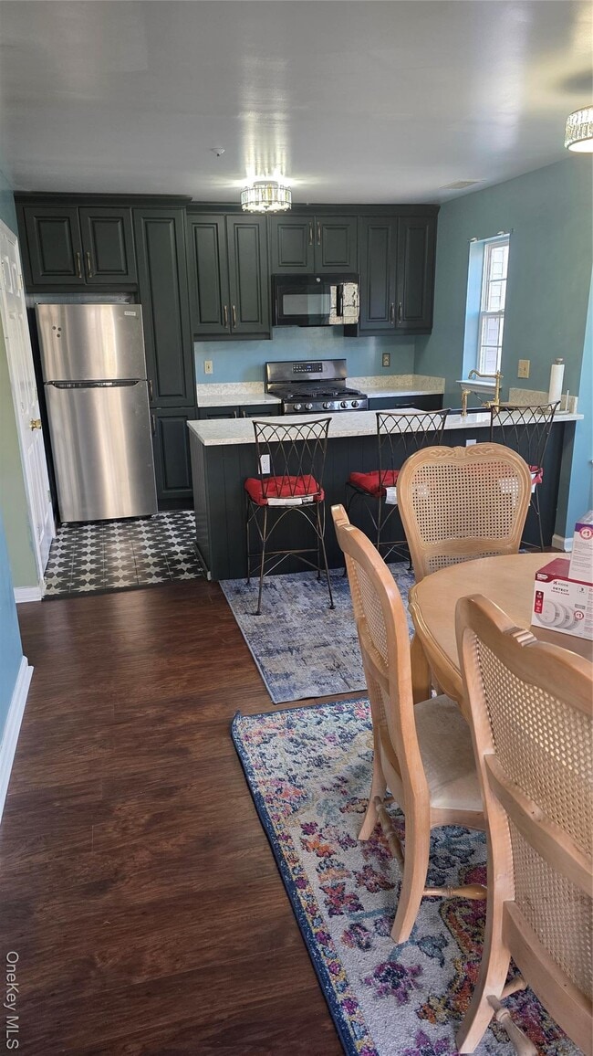 property at 29 Stone Creek Ln