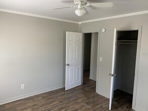 204 E Fairchild Dr in Midwest City, OK - Building Photo - Building Photo