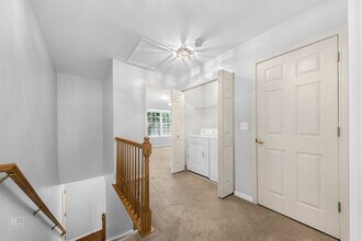 1170 N Nature Ct in Round Lake Beach, IL - Building Photo - Building Photo