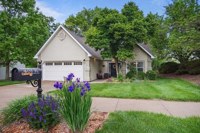 property at 401 N Village Cir