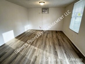 1023 S Millwood Ave in Wichita, KS - Building Photo - Building Photo