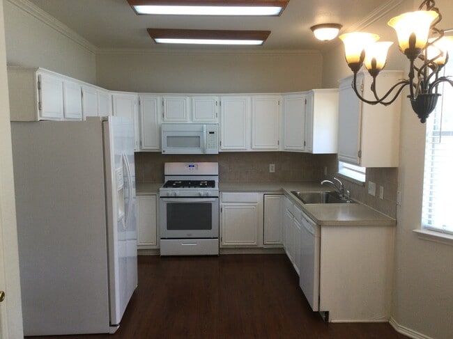 2208 Ridgewood Dr in McKinney, TX - Building Photo - Building Photo
