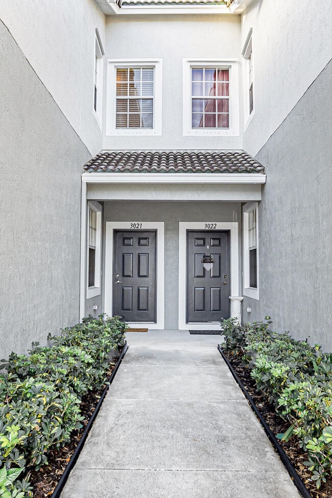 3021 Grandiflora Dr in Greenacres, FL - Building Photo - Building Photo
