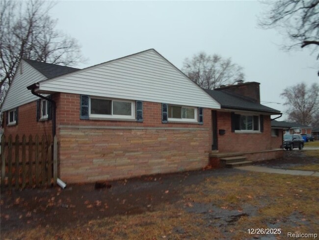 property at 4656 Toepfer Rd