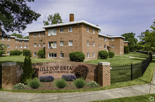 Hilltop Estates in Cleveland, OH - Foto de edificio - Building Photo