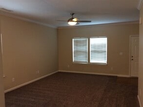 113 N Cromwell Dr in Mooresville, NC - Foto de edificio - Building Photo