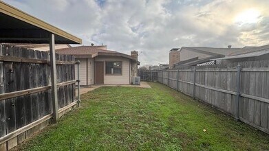 5930 Timbercrest Dr in Arlington, TX - Building Photo - Building Photo