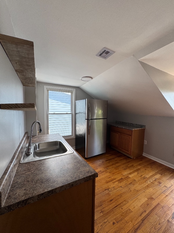 224 S 7th St