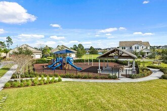 12067 Holystone St in Oakland, FL - Building Photo - Building Photo