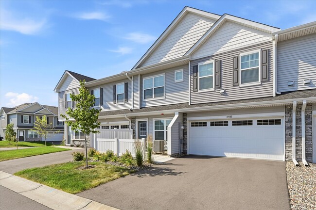 property at 14933 Archdale Ln
