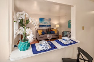 Muskegon Townhouses in Muskegon, MI - Building Photo - Building Photo