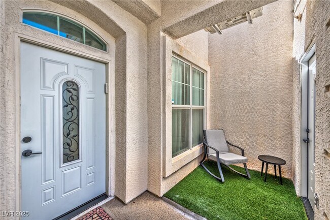 3897 Windansea St in Las Vegas, NV - Building Photo - Building Photo