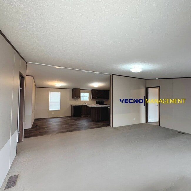 842 Corinne Dr in San Antonio, TX - Building Photo - Building Photo