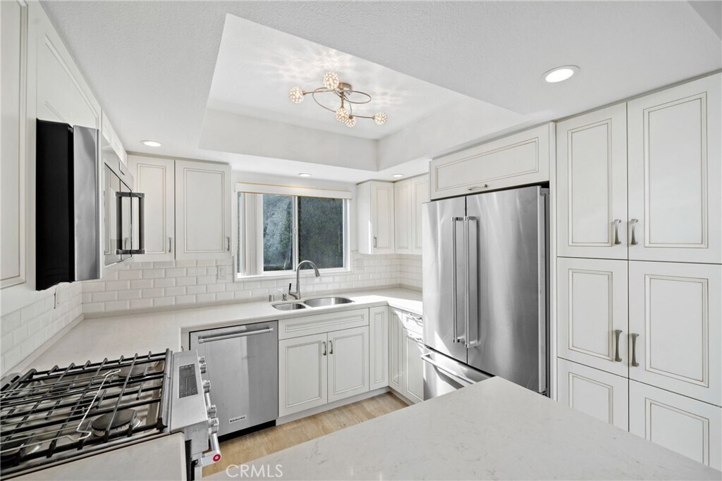 26342 Forest Ridge Dr, Unit 1E in Lake Forest, CA - Building Photo