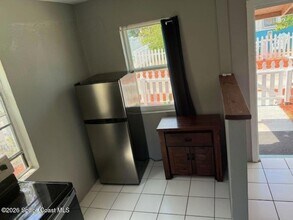 2179 Pineapple Ave, Unit 1 in Melbourne, FL - Building Photo - Building Photo