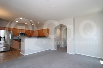 2020 N Holguin Way in Chandler, AZ - Building Photo - Building Photo