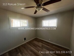 312 Poplar St in Jacksonville, AR - Building Photo - Building Photo