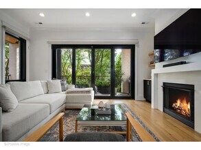 1752 W Huron St in Chicago, IL - Building Photo - Building Photo